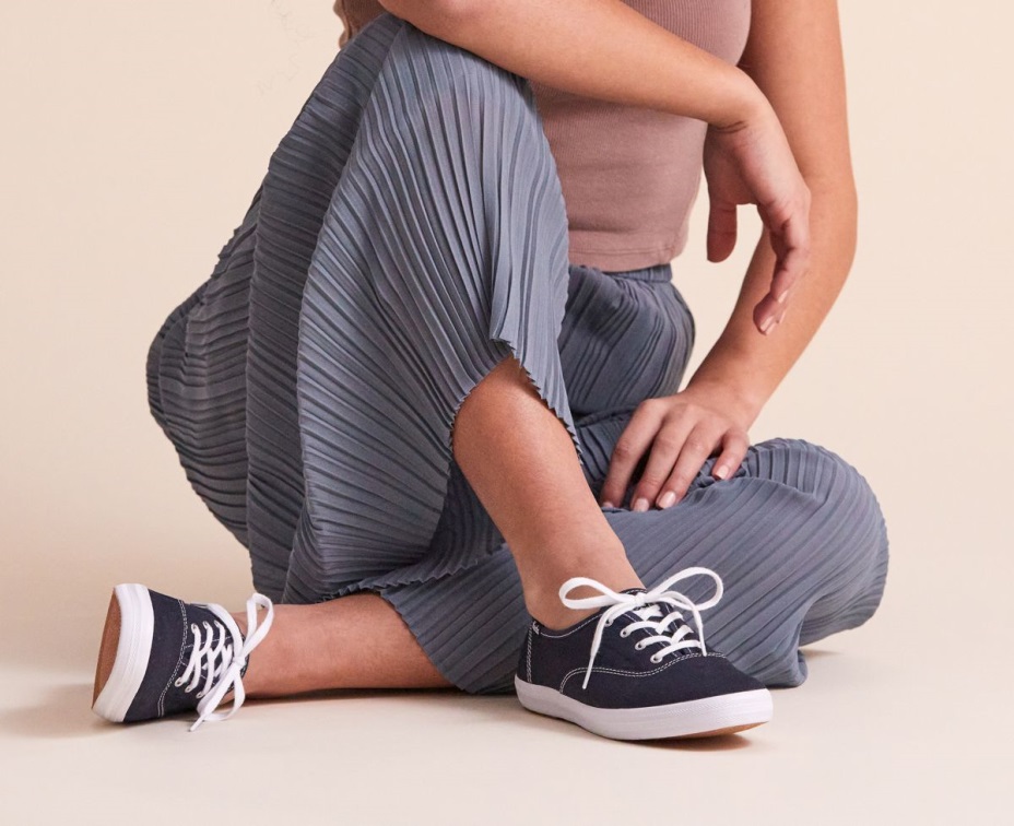 Keds Kadın şampiyonu Feat. Organik Pamuk Derin Lacivert