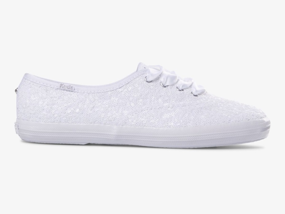 Kadınlar şampiyonu Payetler Keds Beyaz