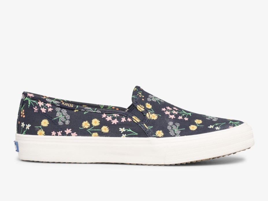 Kadın X Tüfek Kağıt Co. çift ​​katlı Minyon Fleurs Baskılı Indigo Keds