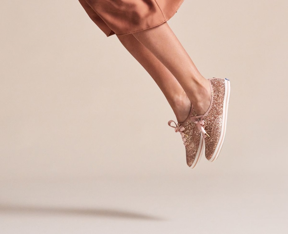 Kadın X Kate Spade New York şampiyonu Parıltılı Keds Gül Altın Parıltılı