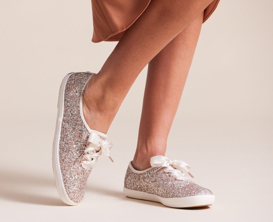 Kadın X Kate Spade New York şampiyonu Parıltılı Gül Altın çoklu Keds